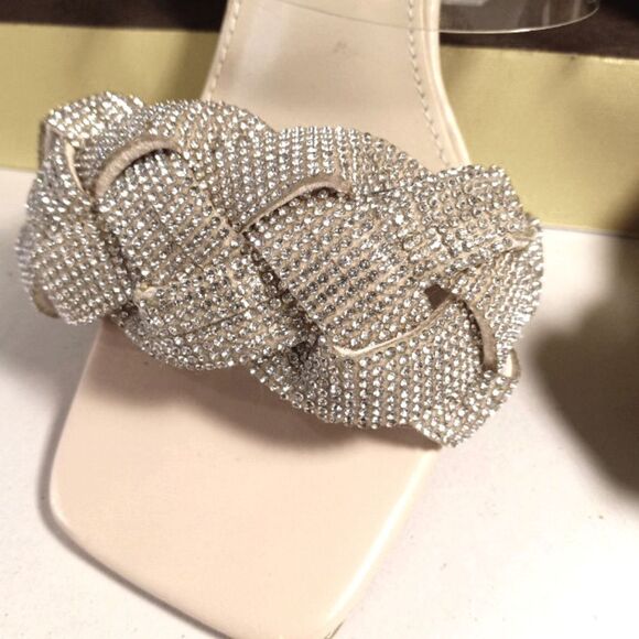 Mudd Silver Double Braid Square Toe Clear Heel Slip On Kitten Heels Sz 8… - Picture 4 of 9